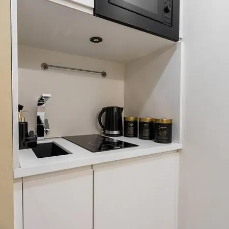 Close-urban Chic - City Center - Studio - Plac Konstytucji *